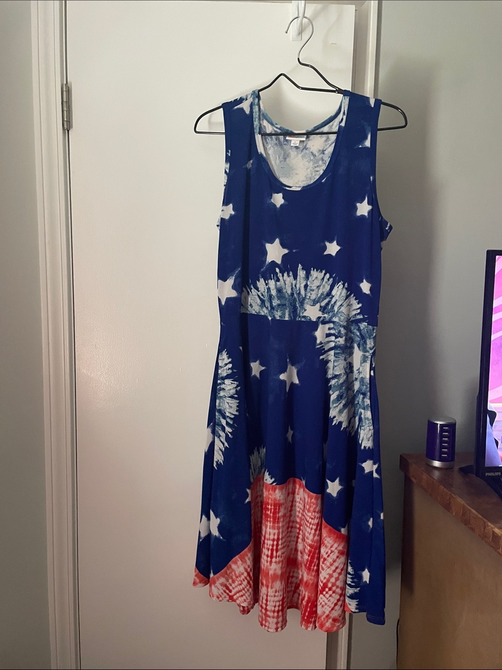 LuLaRoe Blue, White & Coral Star Tie-Dye Sleeveless Dress